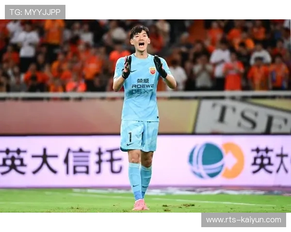 颜骏凌赛季扑救集锦：海港门神三连冠的守护者角色